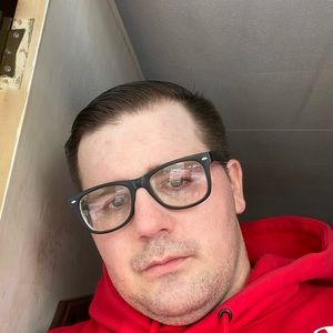 Meet your Posher, Cory